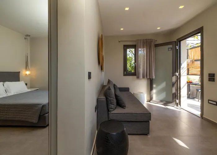Dimitra - Saint Nikolas Retreat Villa Faraklata