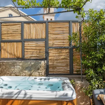 Willa Dimitra - Saint Nikolas Retreat