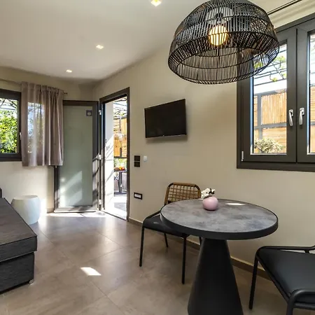 Dimitra - Saint Nikolas Retreat Willa